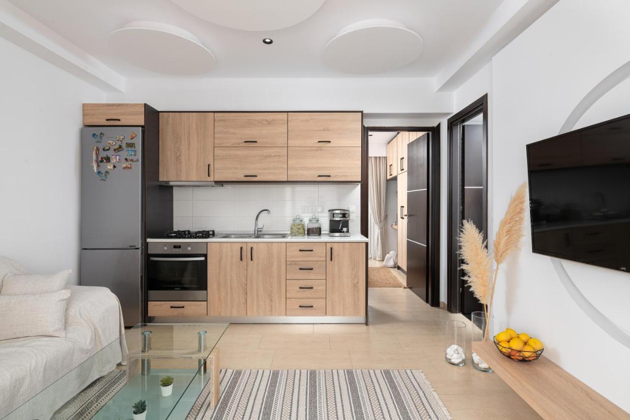 White House Kokas Luxury Apartments Кремасти Экстерьер фото