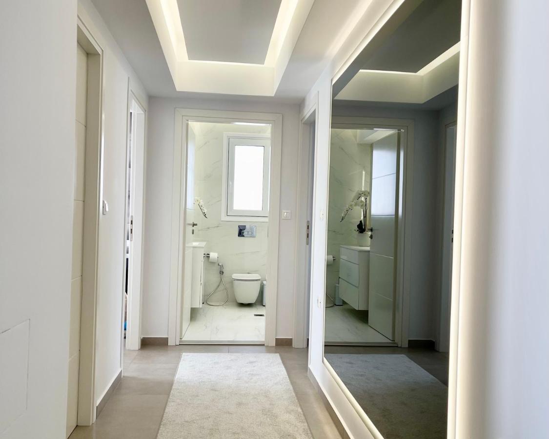 White House Kokas Luxury Apartments Кремасти Экстерьер фото