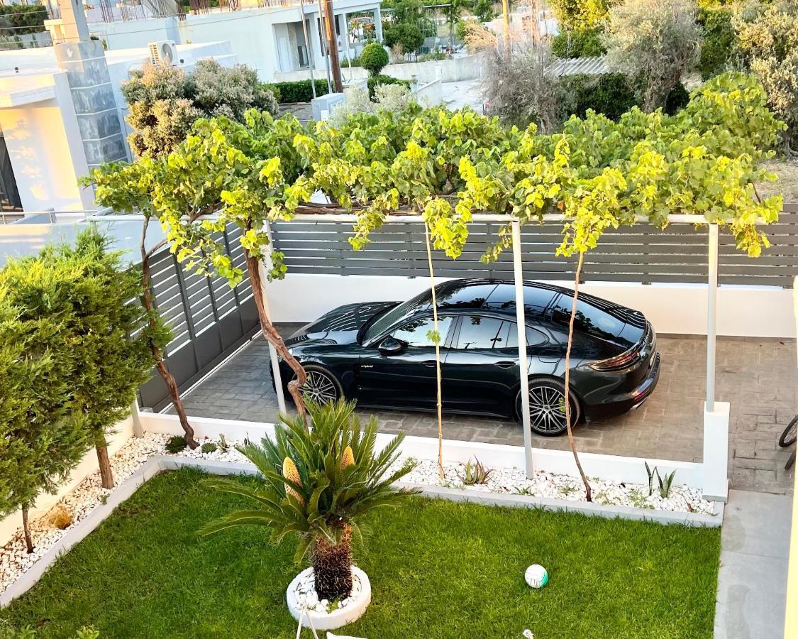 White House Kokas Luxury Apartments Кремасти Экстерьер фото