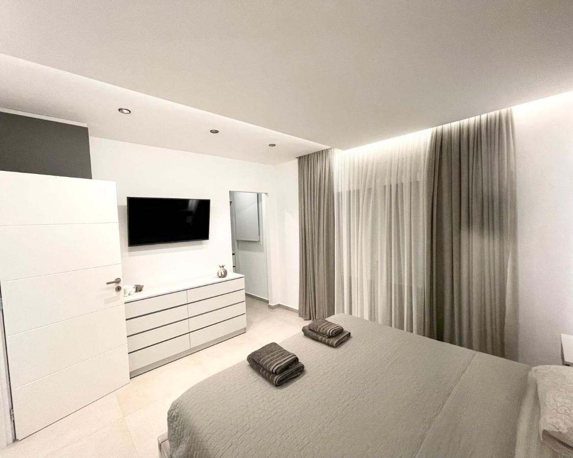 White House Kokas Luxury Apartments Кремасти Экстерьер фото